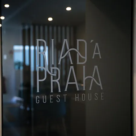 Riad'a Armação de Pêra